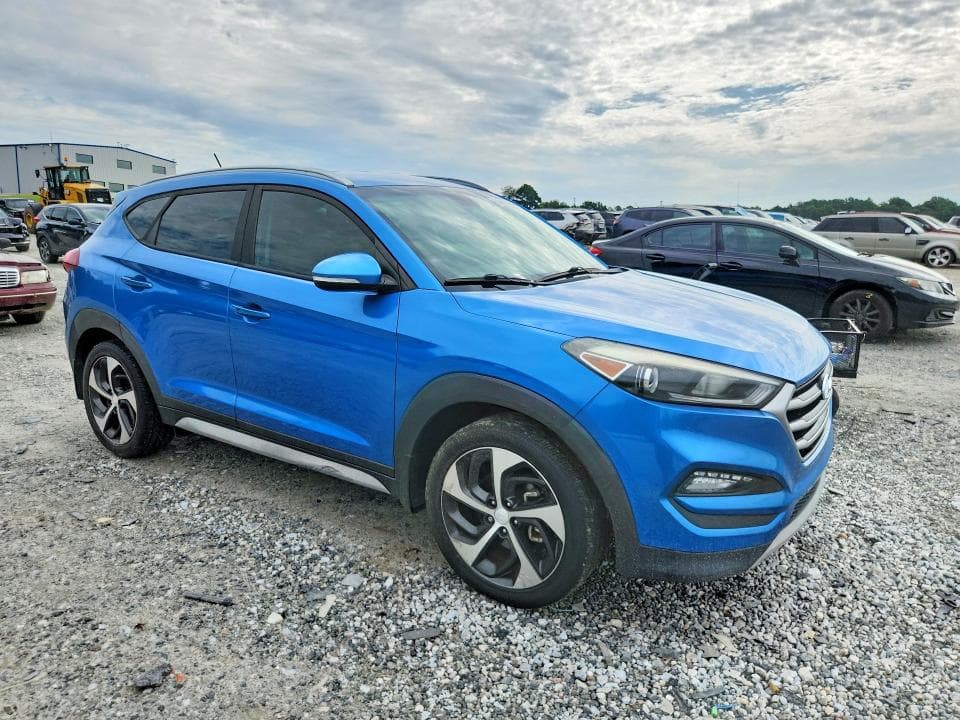 2017 HYUNDAI TUCSON SPORT 4