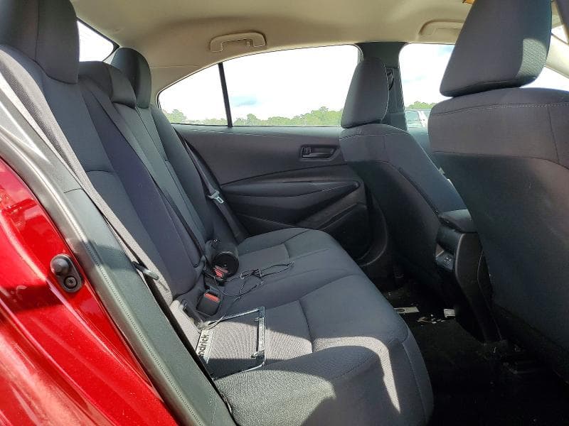 2025 TOYOTA COROLLA LE 10