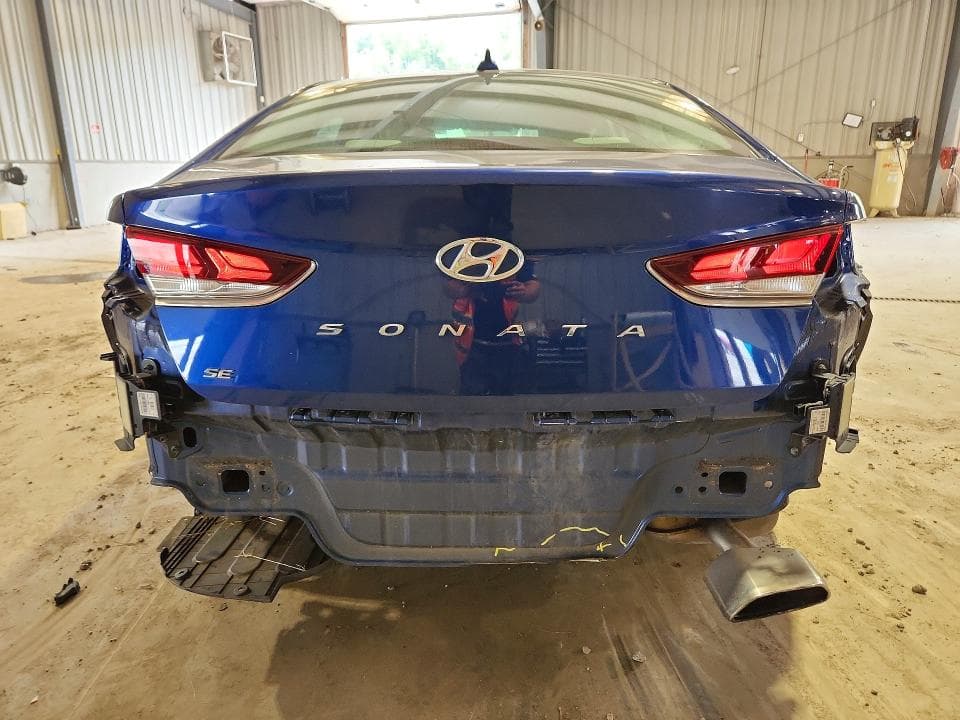 2018 HYUNDAI SONATA SE 6
