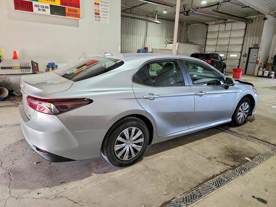 2023 TOYOTA CAMRY LE 3