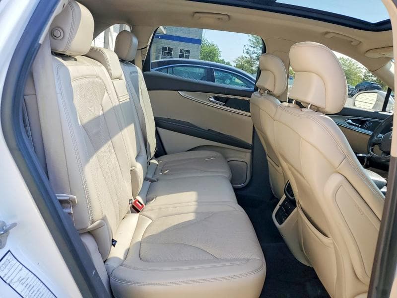 2017 LINCOLN MKX RESERVE 10