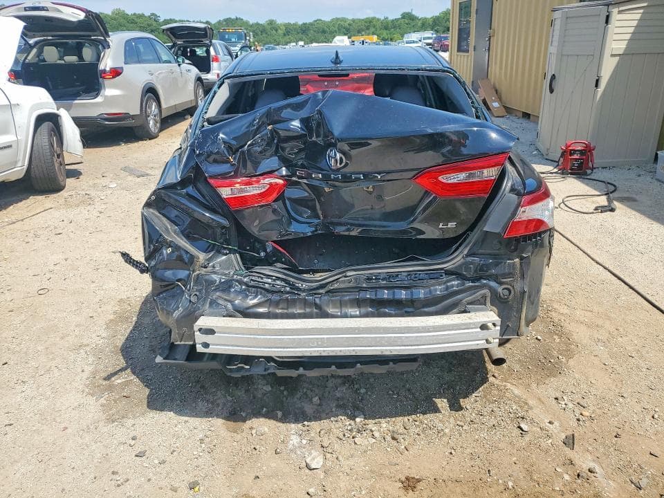 2020 TOYOTA CAMRY LE 6