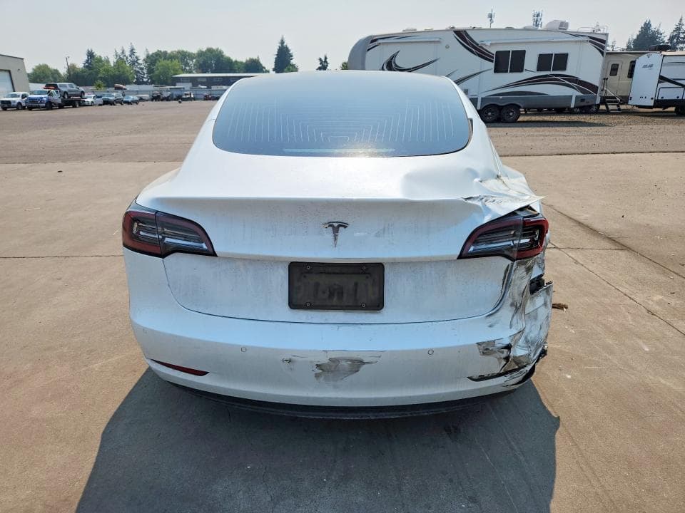 2020 TESLA MODEL 3 6