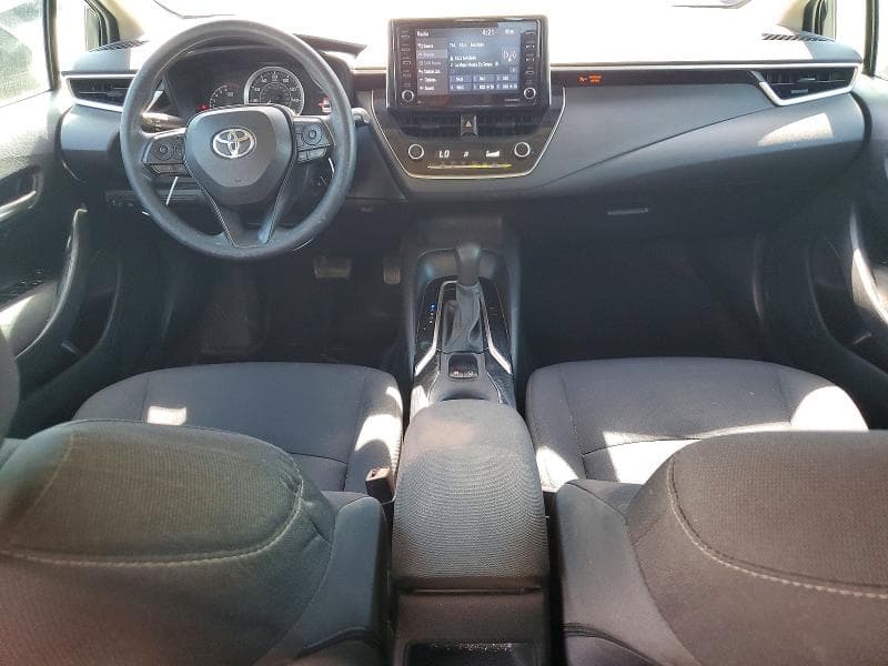 2021 TOYOTA COROLLA LE 8
