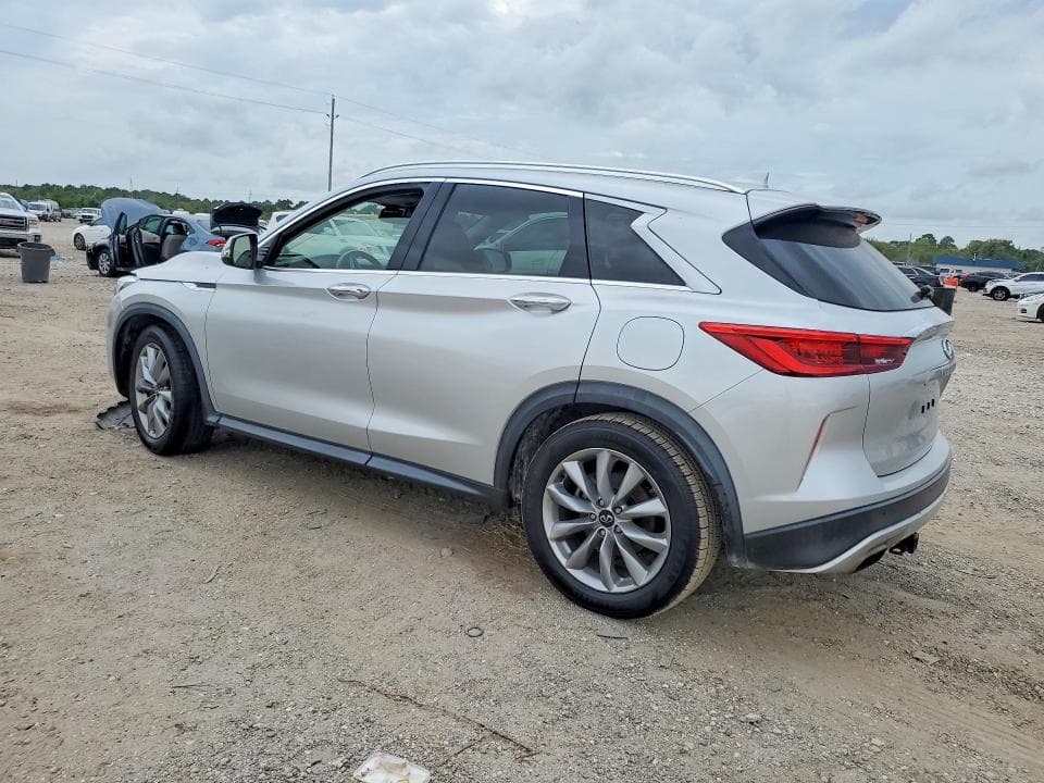 2021 INFINITI QX50 LUXE 2