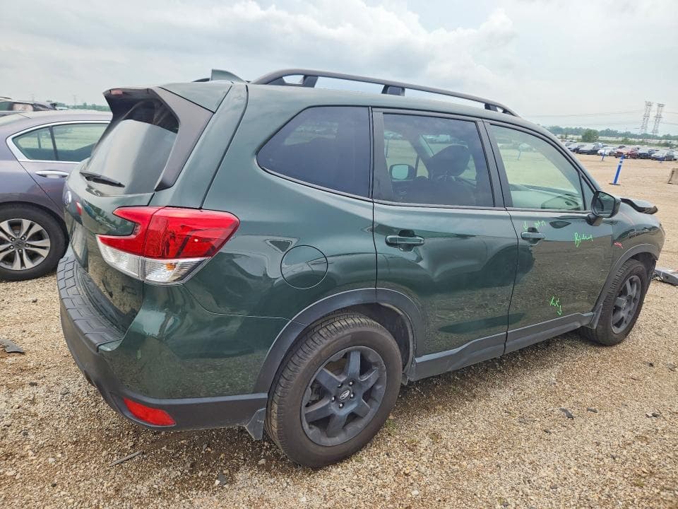 2023 SUBARU FORESTER PREMIUM 3