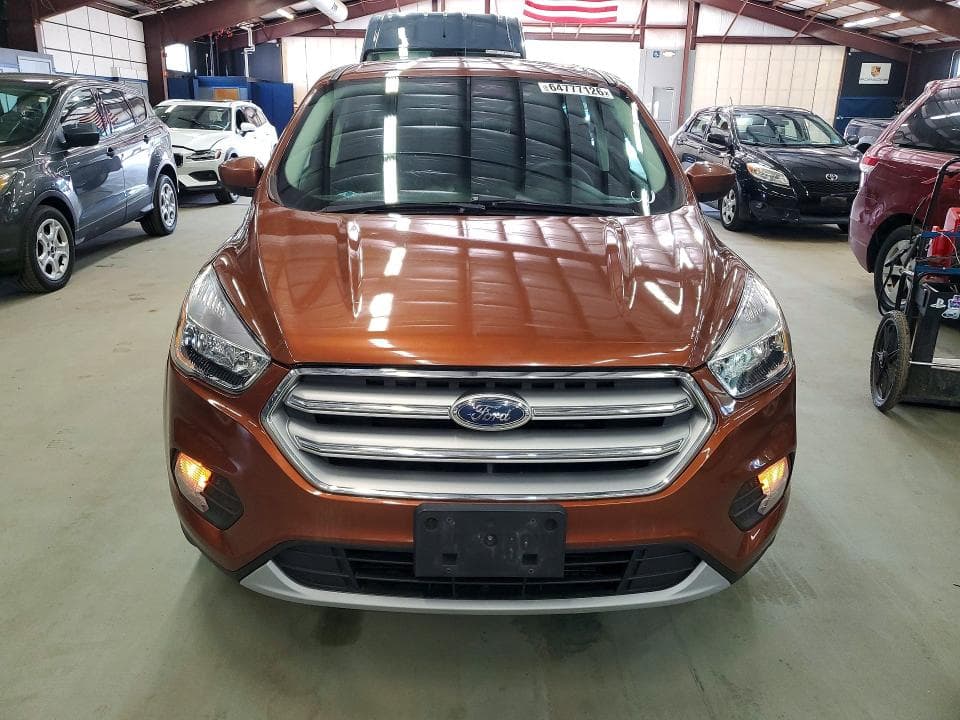 2017 FORD ESCAPE SE 5
