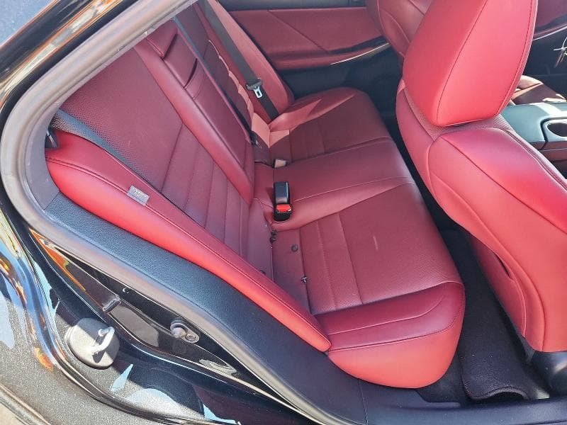 2019 LEXUS IS 300 10
