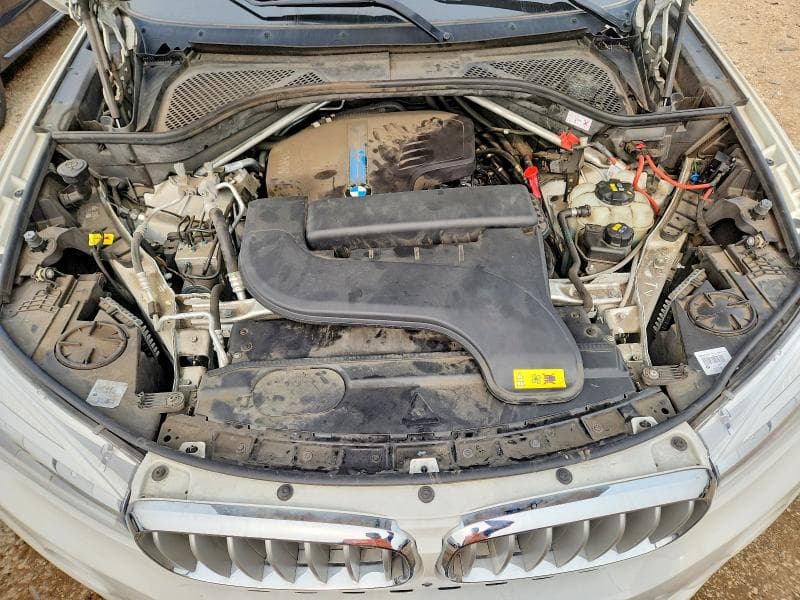 2017 BMW X5 XDR40E 12