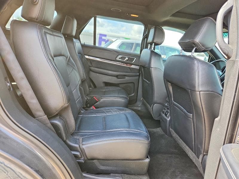2017 FORD EXPLORER PLATINUM 11