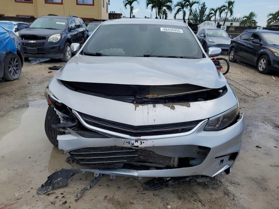 2017 CHEVROLET MALIBU LT 5