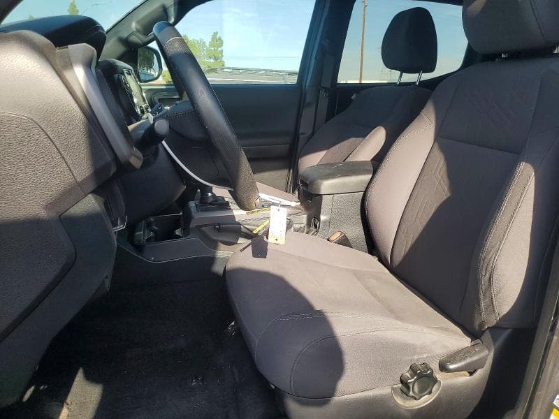 2019 TOYOTA TACOMA TRD SPORT 7
