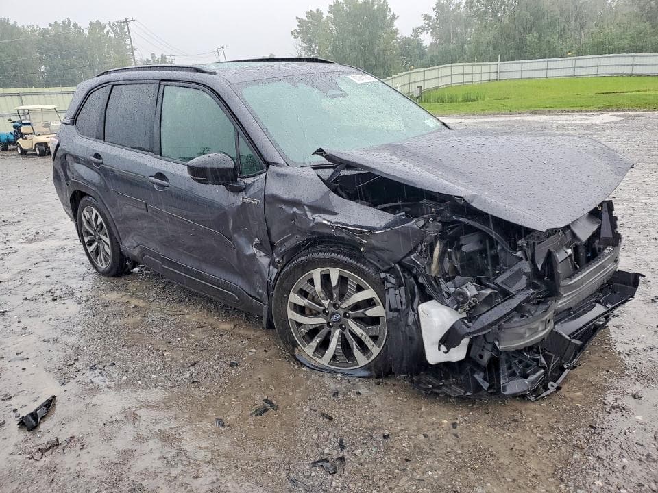 2025 SUBARU FORESTER TOURING 4