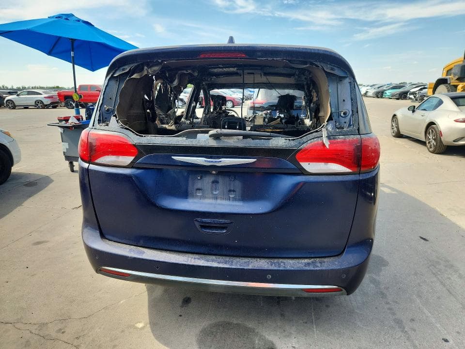 2018 CHRYSLER PACIFICA TOURING PLUS 6
