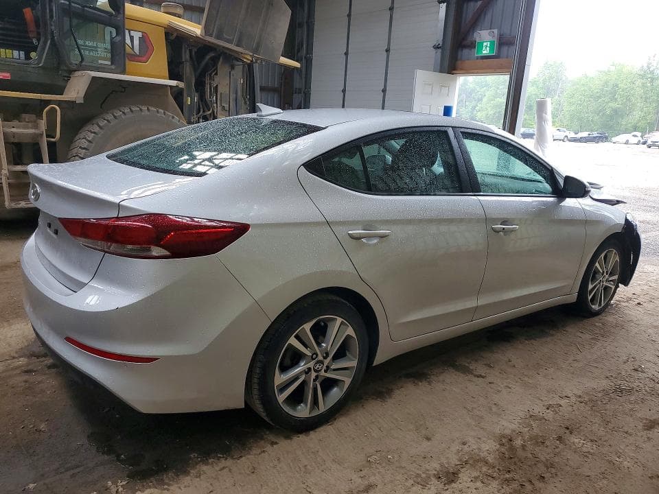 2017 HYUNDAI ELANTRA SE 3