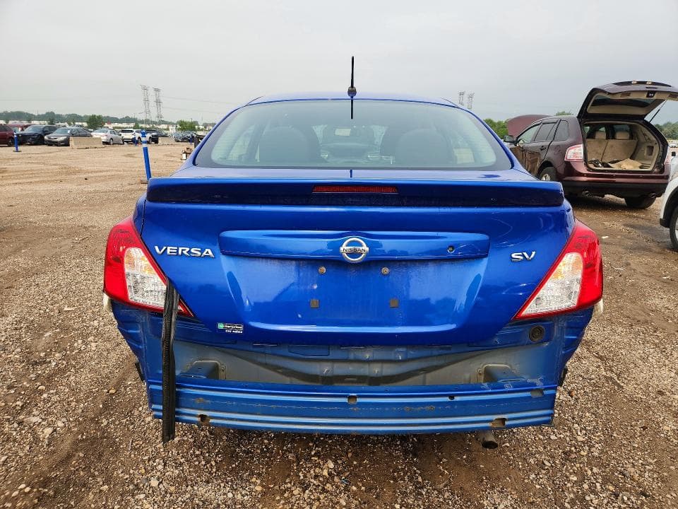 2017 NISSAN VERSA 1.6 SV 6