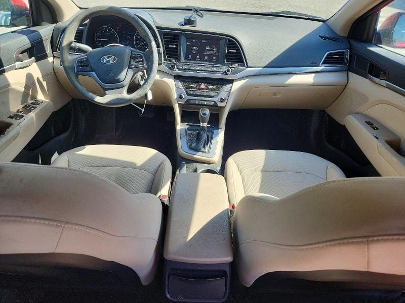2017 HYUNDAI ELANTRA 8