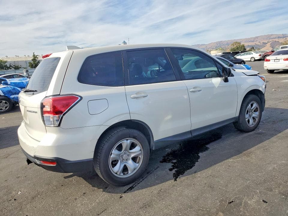 2018 SUBARU FORESTER 2.5I 3