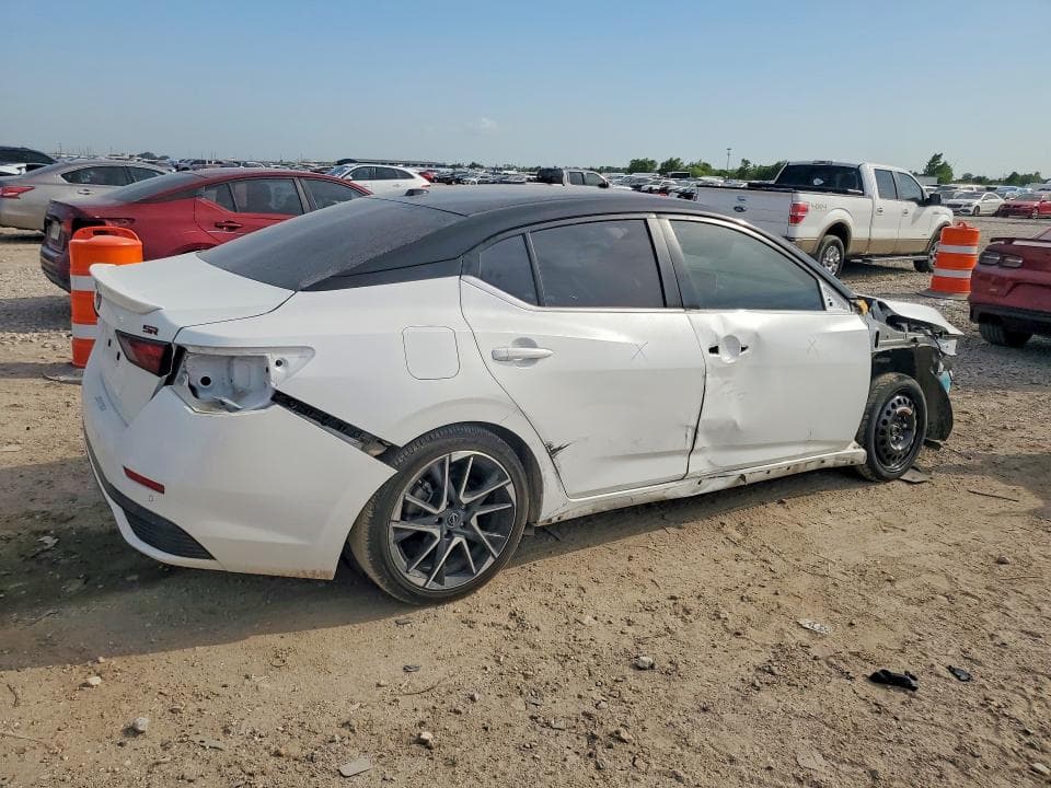 2024 NISSAN SENTRA SR 3