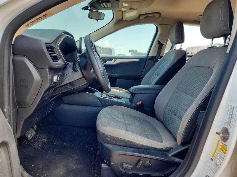 2020 FORD ESCAPE SE 7