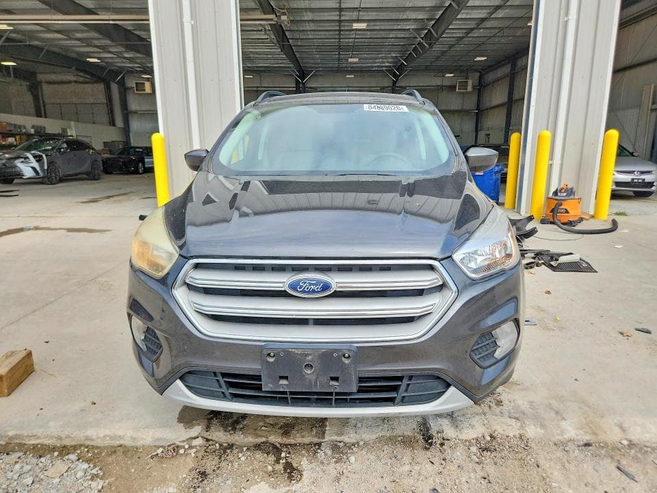 2018 FORD ESCAPE SE 5