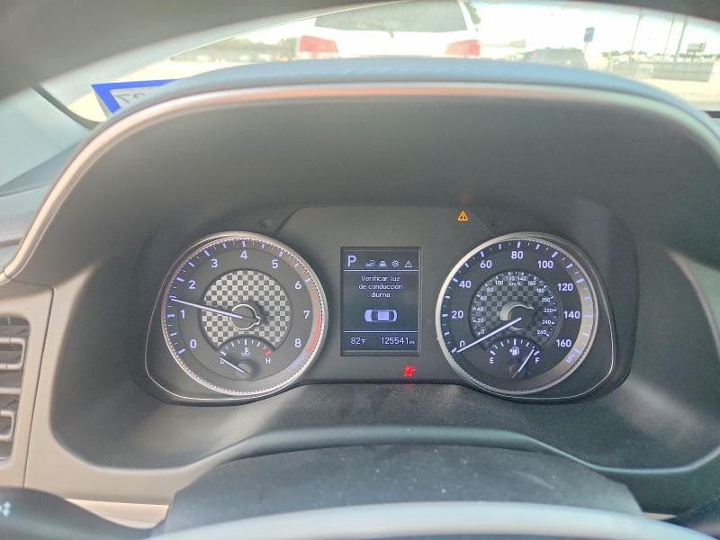 2019 HYUNDAI ELANTRA SEL 9