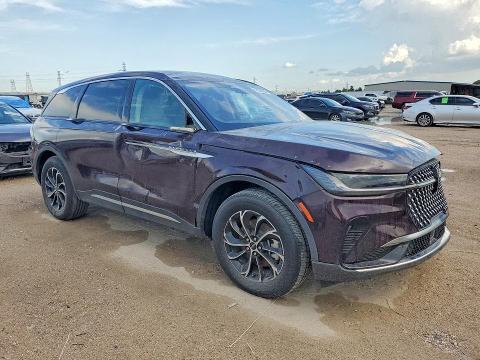 2025 LINCOLN NAUTILUS PREMIERE 4