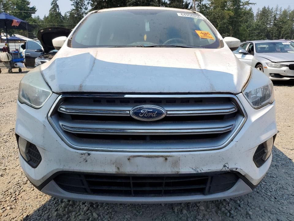 2017 FORD ESCAPE SE 5