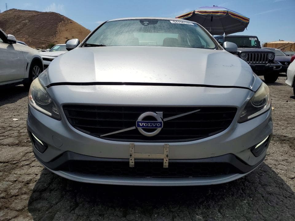 2017 VOLVO S60 5