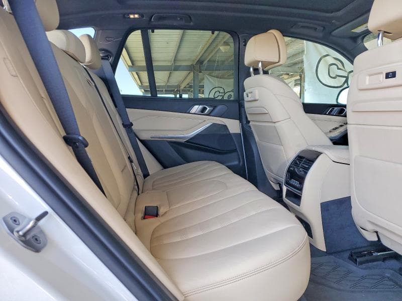 2022 BMW X5 XDRIVE45E 10