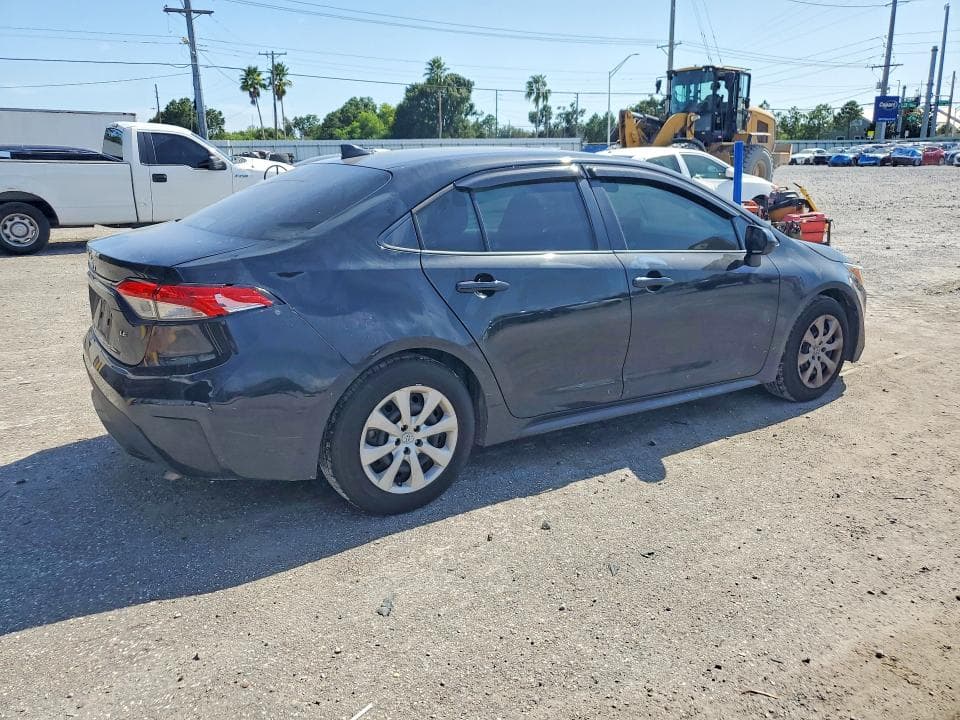2021 TOYOTA COROLLA LE 3