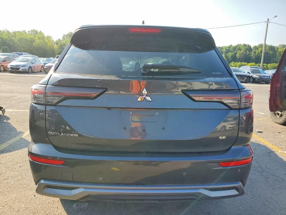2025 MITSUBISHI OUTLANDER SE 6
