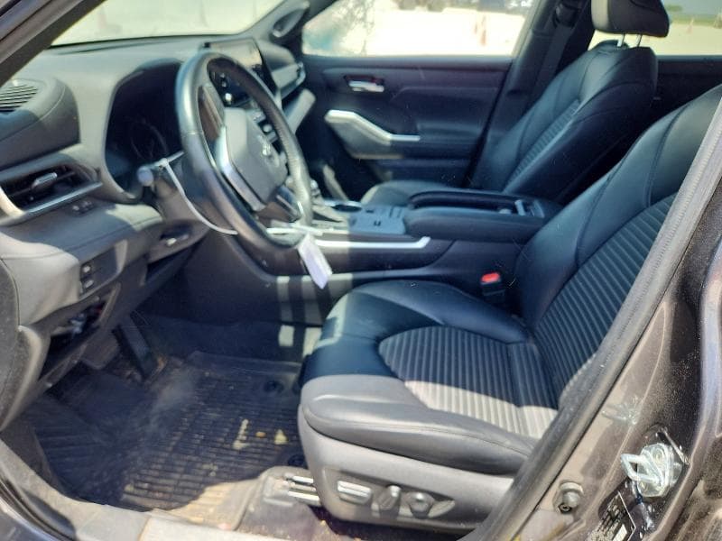 2021 TOYOTA HIGHLANDER XSE 7