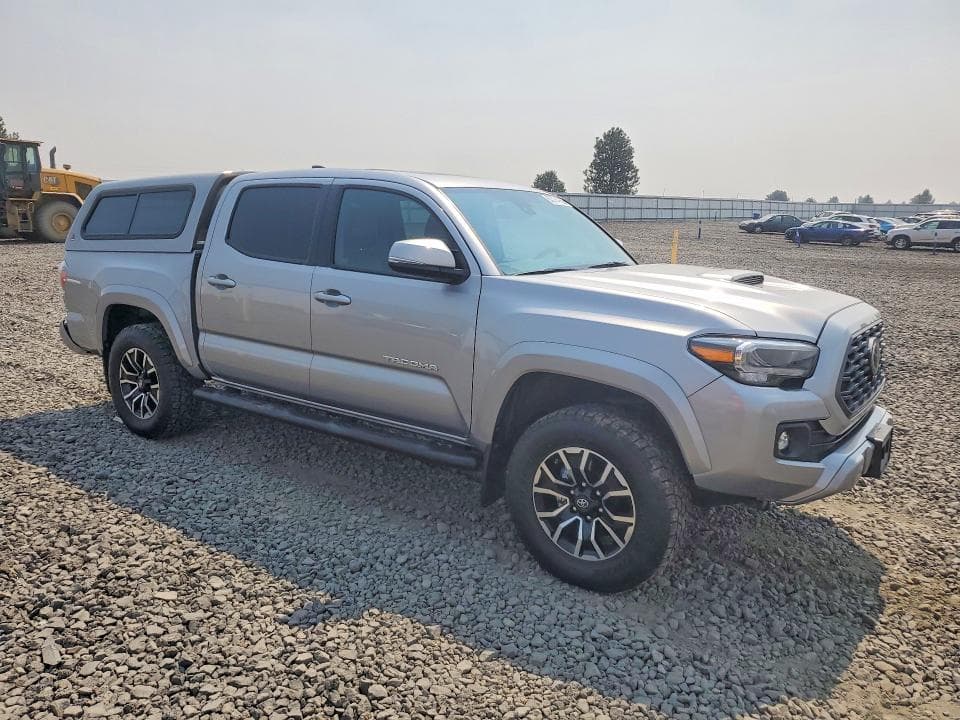 2020 TOYOTA TACOMA TRD SPORT 4