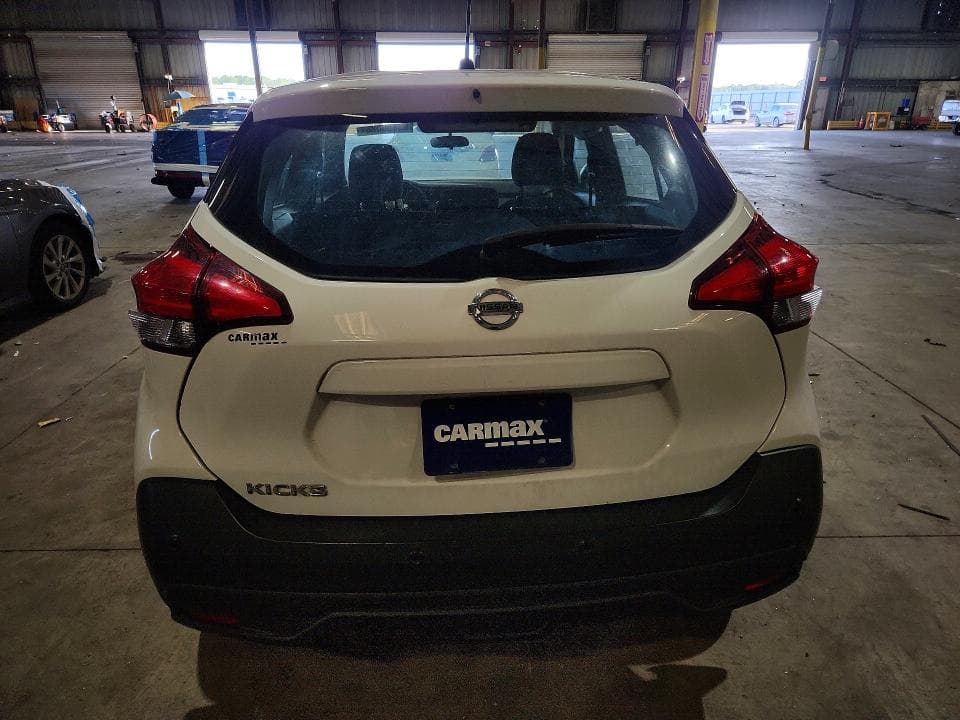 2020 NISSAN KICKS S 6