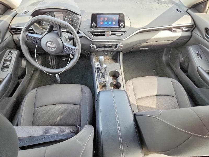 2023 NISSAN ALTIMA S 8