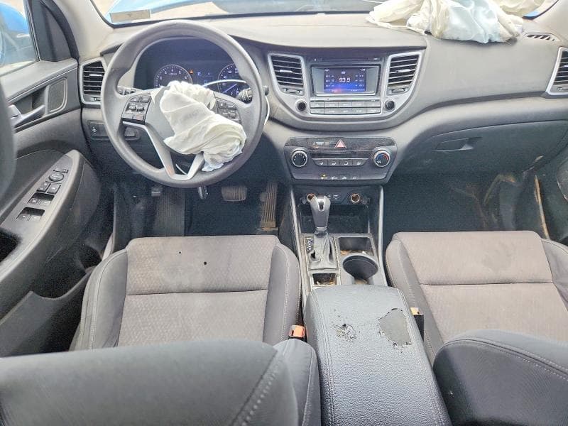 2017 HYUNDAI TUCSON SE 8