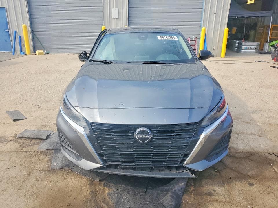 2024 NISSAN ALTIMA SV 5