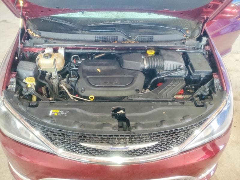 2020 CHRYSLER PACIFICA TOURING L 12