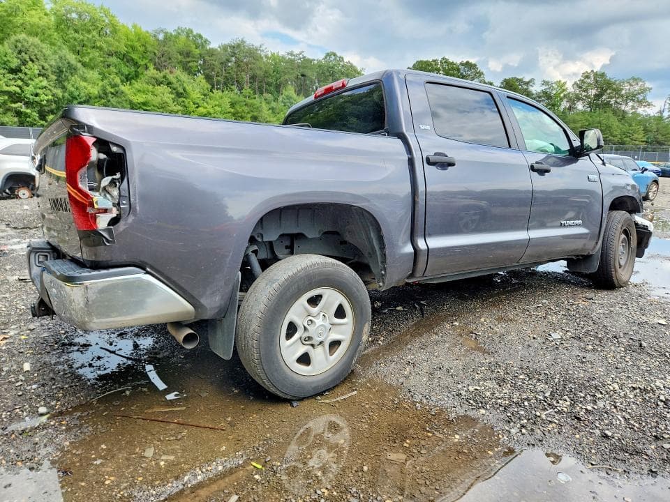 2019 TOYOTA TUNDRA SR5 3