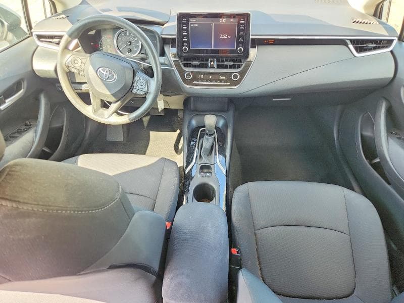 2020 TOYOTA COROLLA LE 8