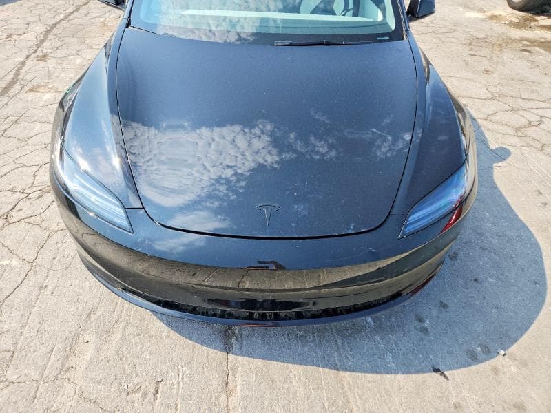 2026 TESLA MODEL 3 11