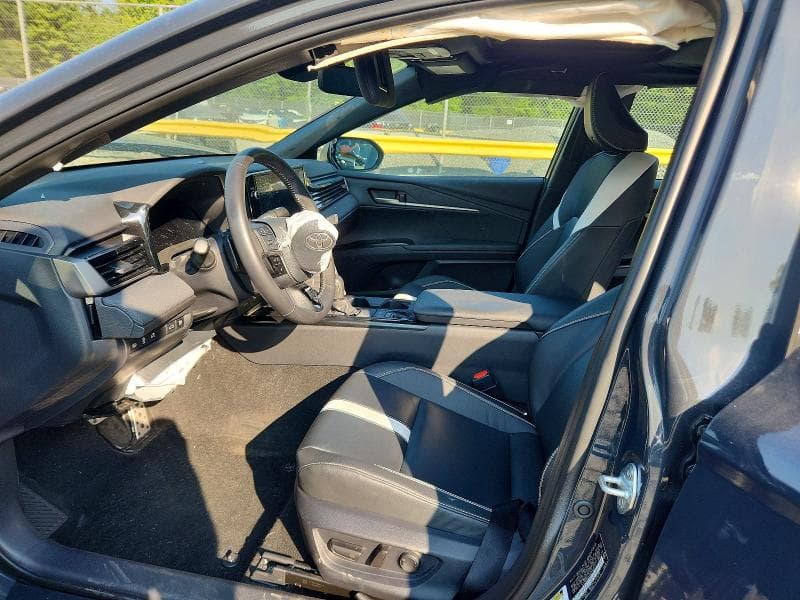 2025 TOYOTA CAMRY SE 7