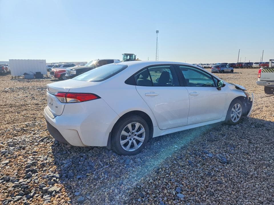 2024 TOYOTA COROLLA LE 3