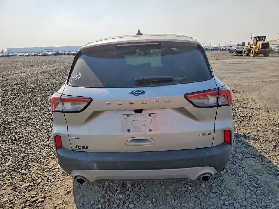 2020 FORD ESCAPE SE 6