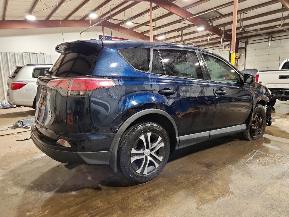 2018 TOYOTA RAV4 LE 3