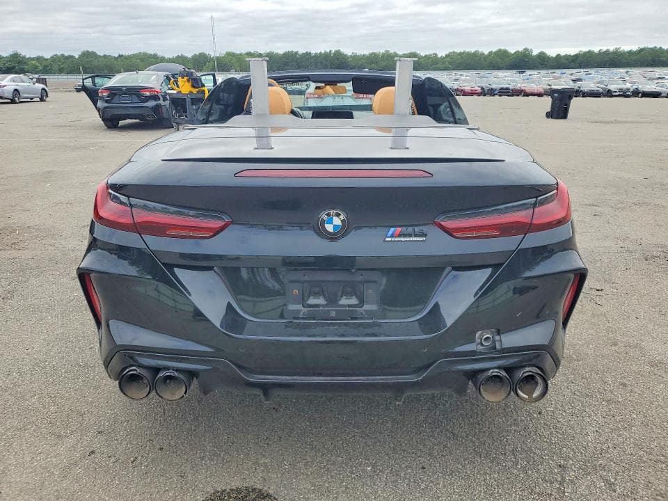 2024 BMW M8 6