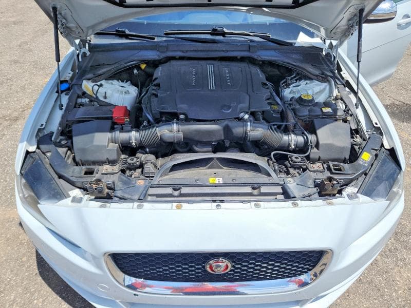 2017 JAGUAR XE FIRST EDITION 11