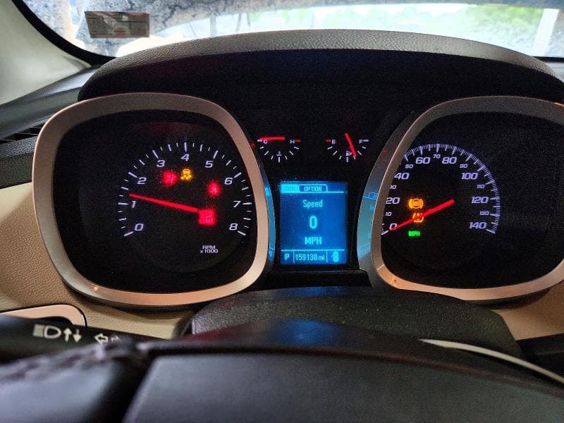 2017 CHEVROLET EQUINOX LT 9