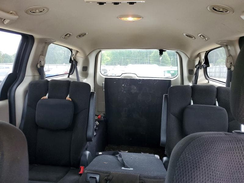 2017 DODGE GRAND CARAVAN SE 10